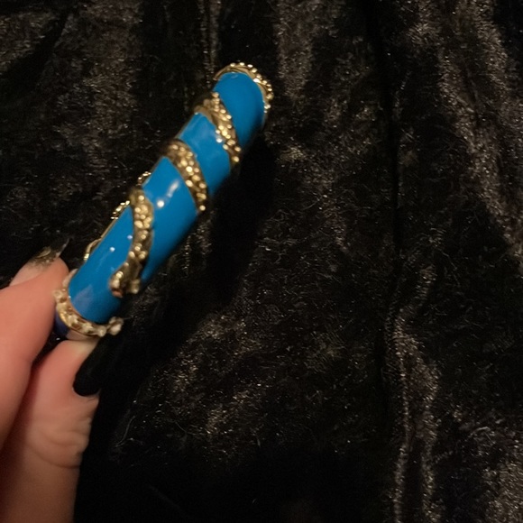 Bangle bracelet - Picture 4 of 4